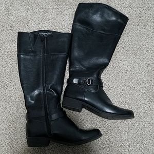 Black tall boots